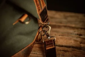 How to Choose the Right Strap for a Duffel Bag