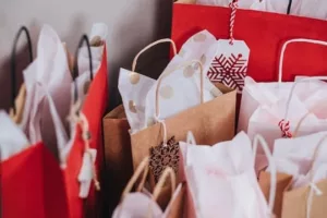 How To Make a Gift Bag from Wrapping Paper