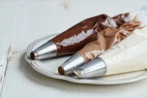 How To Make a Piping Bag
