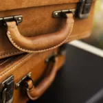 What Are the Advantages of Using a Duffel Bag Over a Suitcase