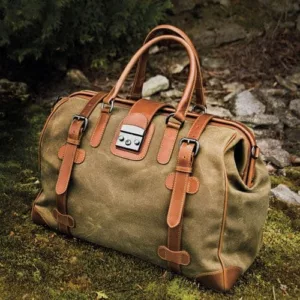 What Is a Safari Bag